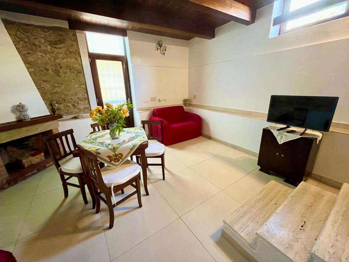 Apartamento Il Giardino Di Athena 1 Paestum Exterior foto