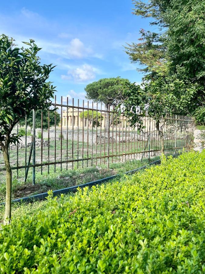 Apartamento Il Giardino Di Athena 1 Paestum Exterior foto